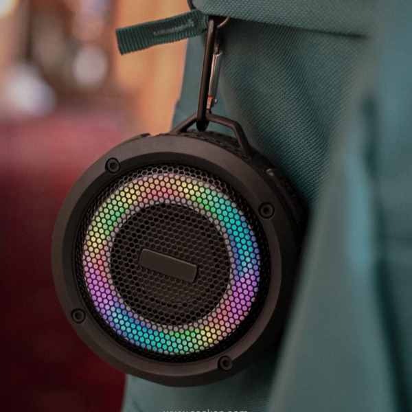 ⁦Waterproof bluetooth speaker colorful سماعات بلوتوث مقاومة للماء ملونة⁩ - الصورة ⁦6⁩
